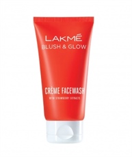 Lakme Strawberry Creme Face Wash, 100gm