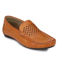 Boggy Confort Tan Loafer