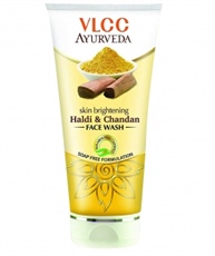 VLCC Ayurveda Skin Brightening Haldi And CHandan Facewash, 100ml